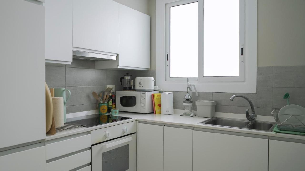At Home, In The Heart Of 시체스 외부 사진